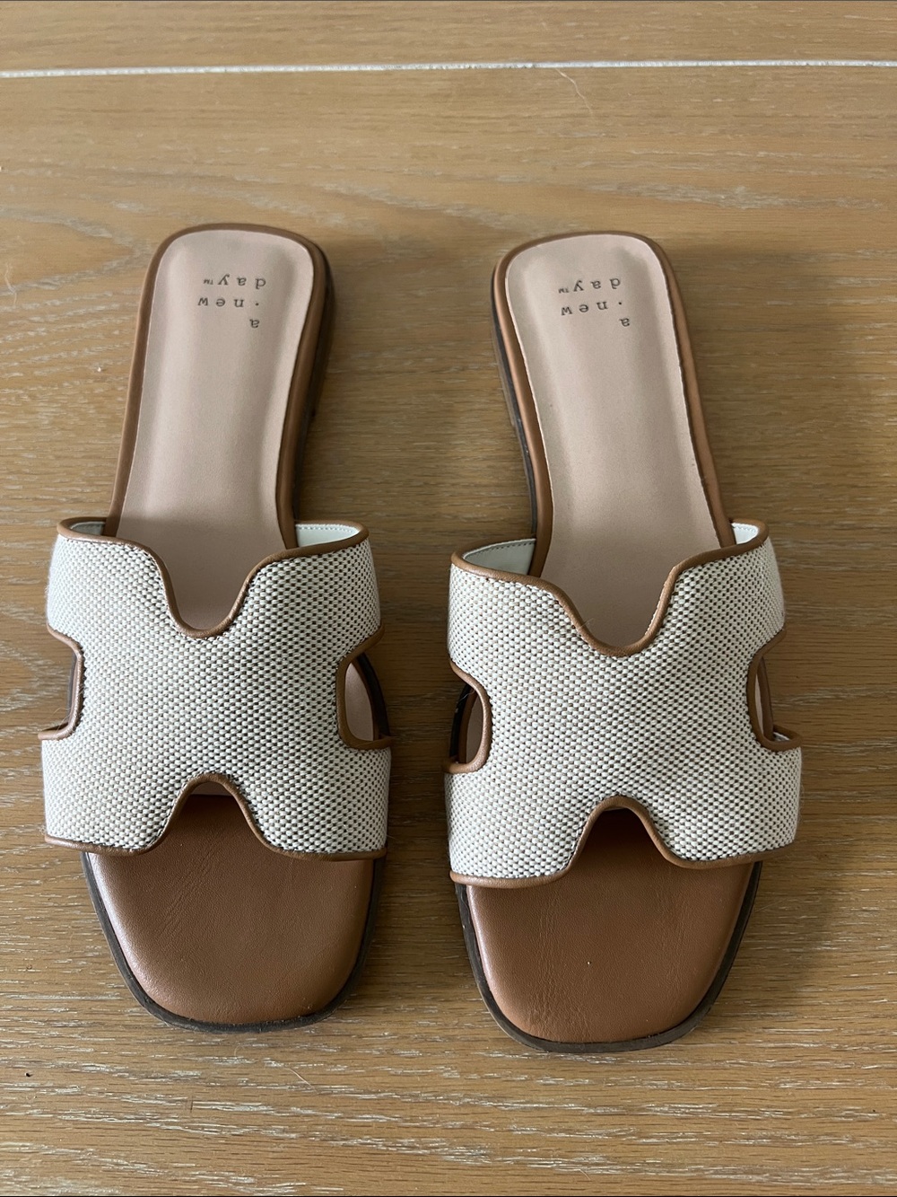 Target Women’s White & Tan Slide Sandals